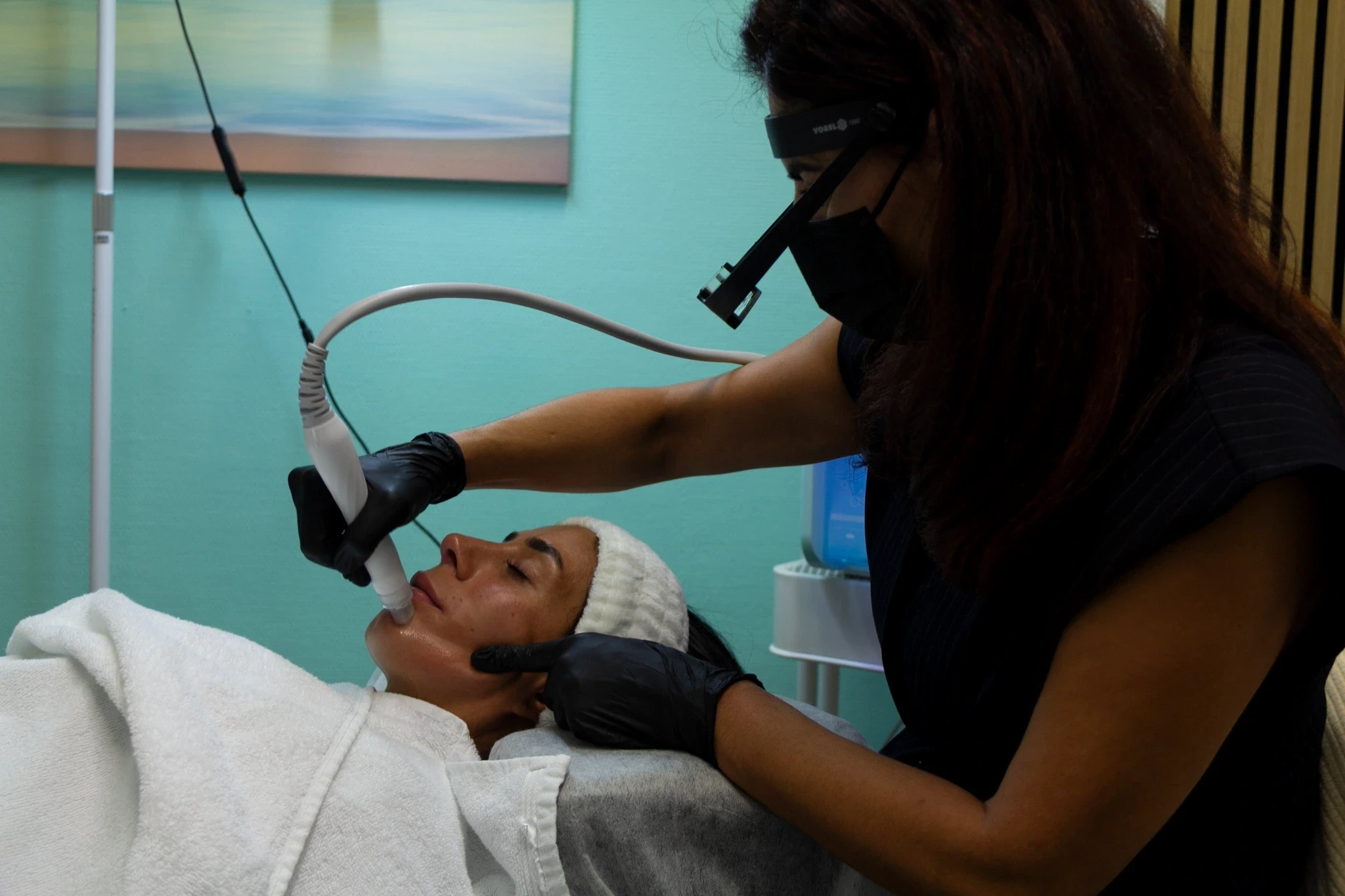 Aqua facial Behandlung im Kosmetikstudio Ginie in Heidelberg.